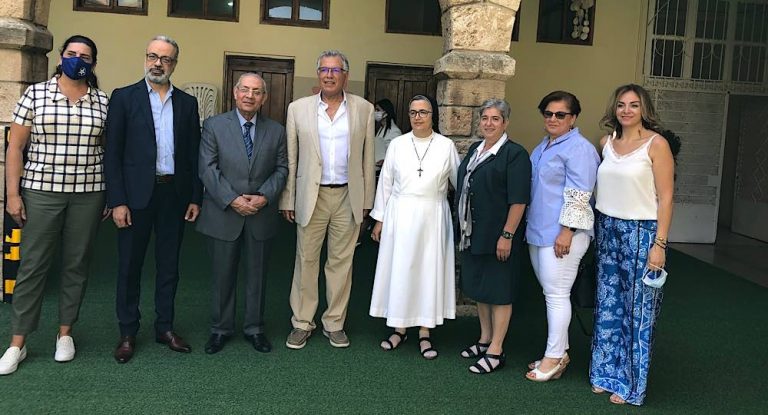 حفل إختتام الدورة التدريبية لتمكين المرأة في ثانوية القلبين الأقدسين جبيل