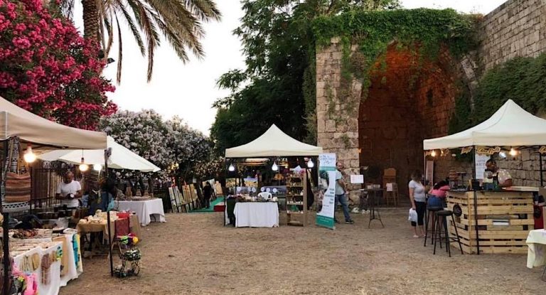 نشاطات ثقافية في مدينة الحرف تجذب الزوار خلال هذا الصيف