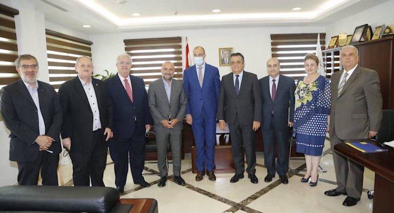 ابي رميا : افتتاح مركز غسيل الكلى في مستشفى البوار