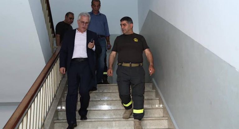 العميد خطّار في جبيل خلال جولاته الدورية على مراكز الدفاع المدني