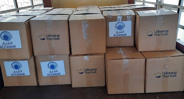 ١٣٠ حصة غذائية وزعتها جمعية “من حقي الحياة”