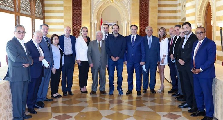 الحريري يلتقي “العائلات البيروتية”