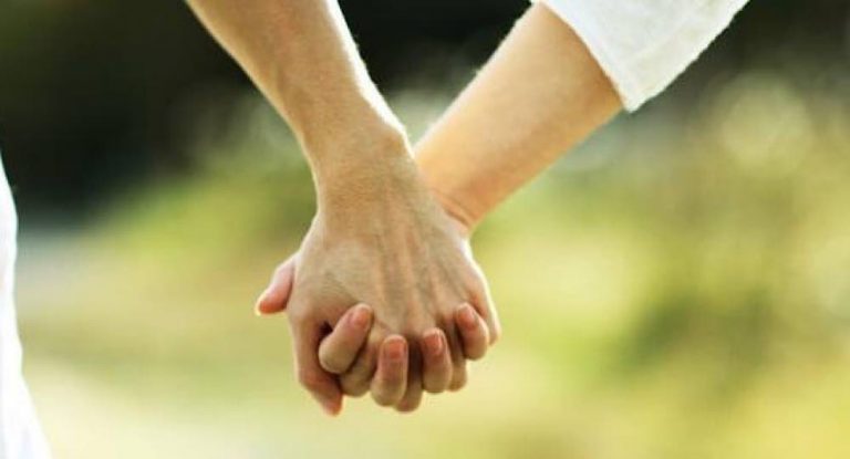 الوزير مع الجميلة … قصة غرام وانتقام