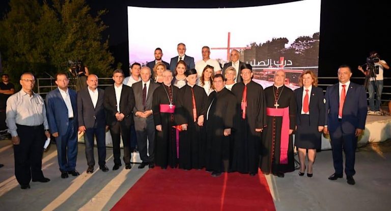 تكريس درب الصليب في محمية ترتج …الراعي : لا توجد قوة قادرة على إزاحتنا لاننا أصحاب ايمان ورجاء وصمود