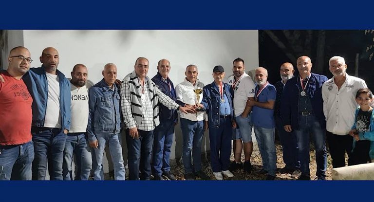 بلدية المزاريب و عرستا تنظّم دورة في لعب الورق