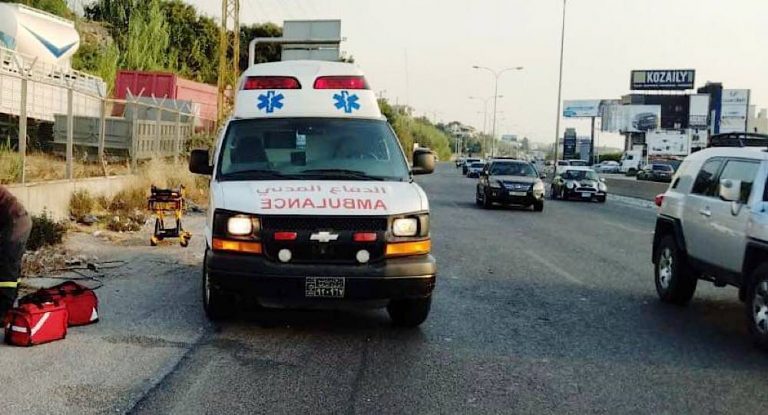 جريحان بحادث تصادم على المسلك الشرقي لأوتوستراد البوار