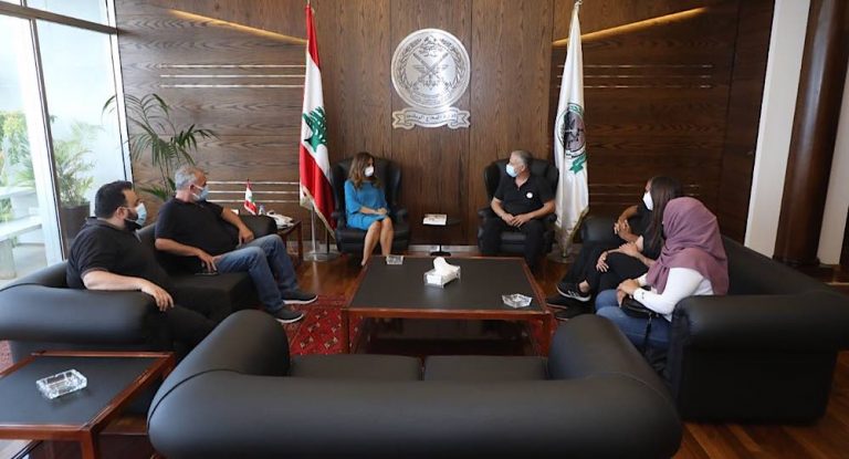 عكر استقبلت القصيفي ووفدي لجنة أهالي شهداء المرفأ وبرنامج الأغذية العالمي وعرضت مع سليمان مطالب إنمائية لعكار