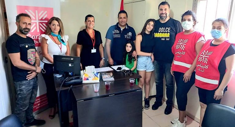 ‎جمعية القديسة رفقا الأم للرجاء والرحمة تقدّم ١٥٠ حصة غذائية الى كاريتاس إقليم جبيل