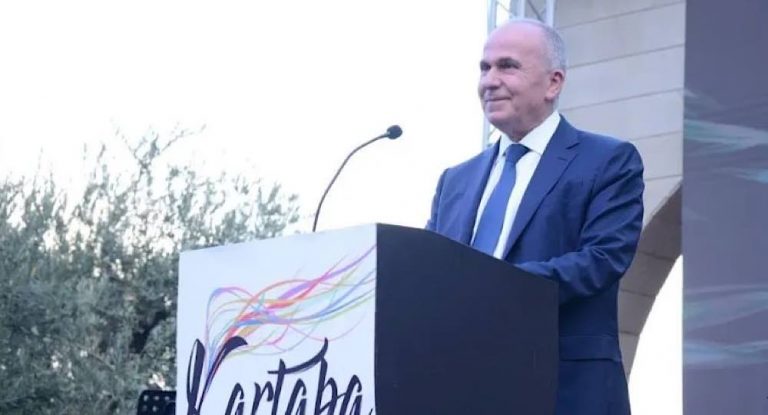 مرتينوس يدعو الجبيليين لمواكبة البابا: نعمة سماوية يَشهدها القضاء غداً