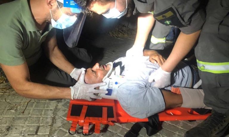 بالصور والفيديو- حرس مجلس النواب يعتدون على الزميل المصور حسام شبارو في محيط عين التينة