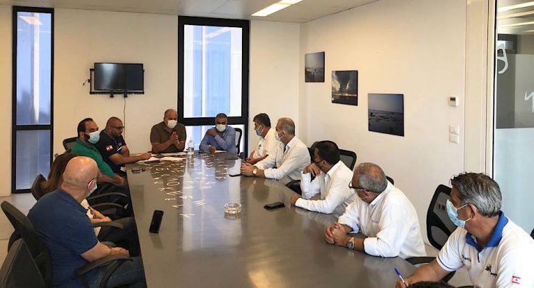 تخصيص محطتين في جبيل لتعبئة البنزبن فقط لأبناء وسكان المدينة