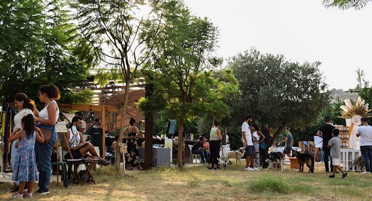 مهرجان الحيوانات الأليفة في أكاديمية ويت نوز (Wet Nose) – عمشيت