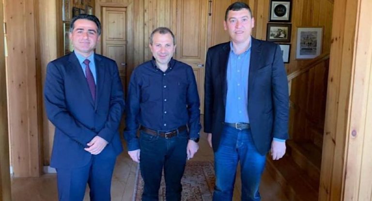 د.طارق صادق هنّأ وزير الأشغال العامّة الجديد : عَرِفتك شهماً وخلوقاً و وفياً في زمن أضحت عملة نادرة هذه الصفات.