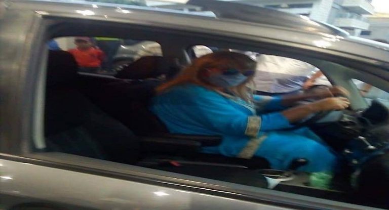 بالفيديو – تنكّر بزَيّ إمرأة لتعبئة البنزين في زحلة