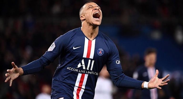 ليوناردو يبلغ لاعبي باريس بموقف مبابي النهائي من الرحيل