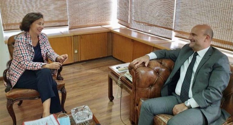 أبي رميا زار وزيرة التنمية الادارية