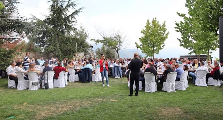 ابي رميا في لقاء جامع وحاشد مع الهيئات المحلية في التيار الوطني الحر : مكملين سوا بالاستحقاقات المقبلة وما في شي بوقفنا