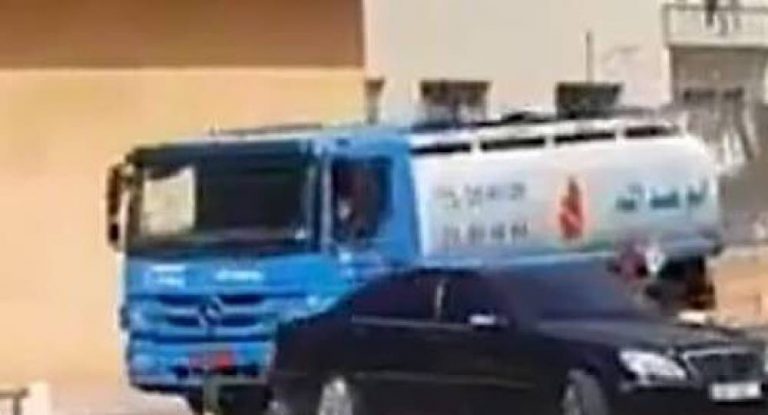 بالفيديو – لا كهرباء  في قصر اليونيسكو.. وصهريج مازوت يصل “للإغاثة”