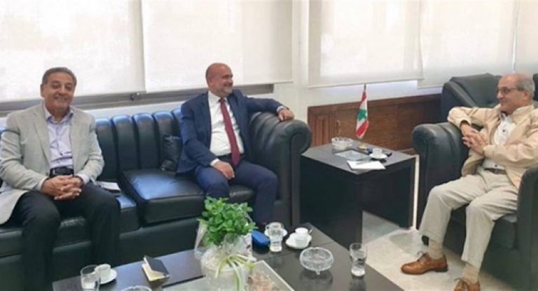 كلاس استقبل أبي رميا وبحثا في سبل التعاون بين الوزارة واللجنة البرلمانية