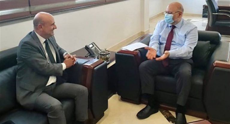 ابي رميا يبحث مع الابيض في حاجات قضاء جبيل الصحية والاستشفائية