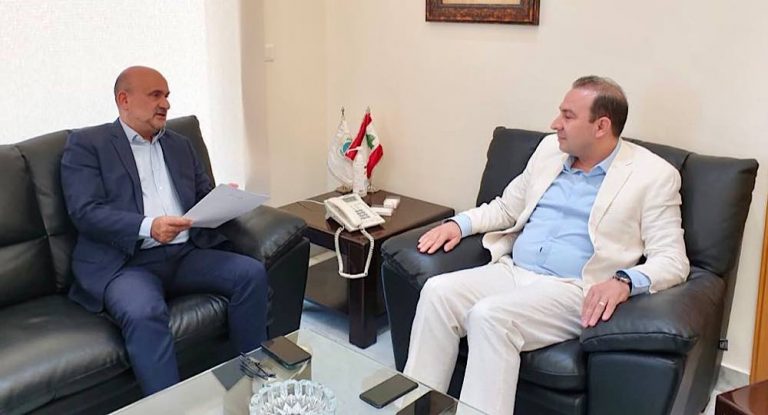 ابي رميا يلتقي مرتضى: لوجوب احترام القرارات القضائية بالنسبة لبلدة العاقورة