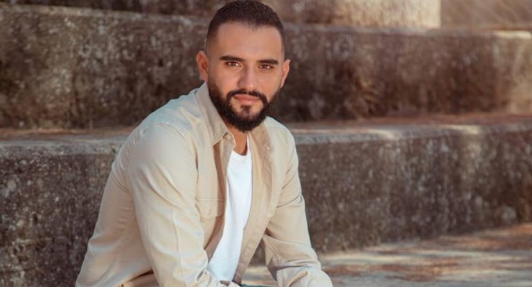 جاد مقبل يطلق Cover رائع بصوته..وما علاقة وائل كفوري وزياد برجي؟