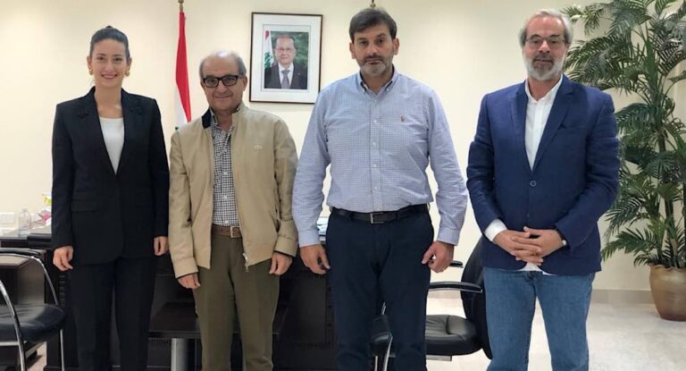 وفد نادي الراسينغ التقى الوزير كلاس