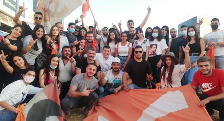 طارق صادق يتوجّه لل”الشب الحلو” فمن يقصد؟