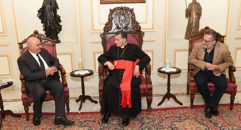 الدكاش من بكركي: يحاولون اغتيال جعجع معنوياً