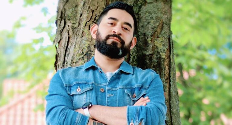 ” مؤمن كريم يتألّق بـ ” شهد العسل