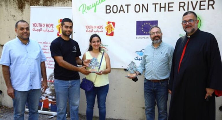 مبادرة بيئيّة مُستدامة: إبداعٍ لبناني في مجال مكافحة البلاستيك في البحر المتوسّط