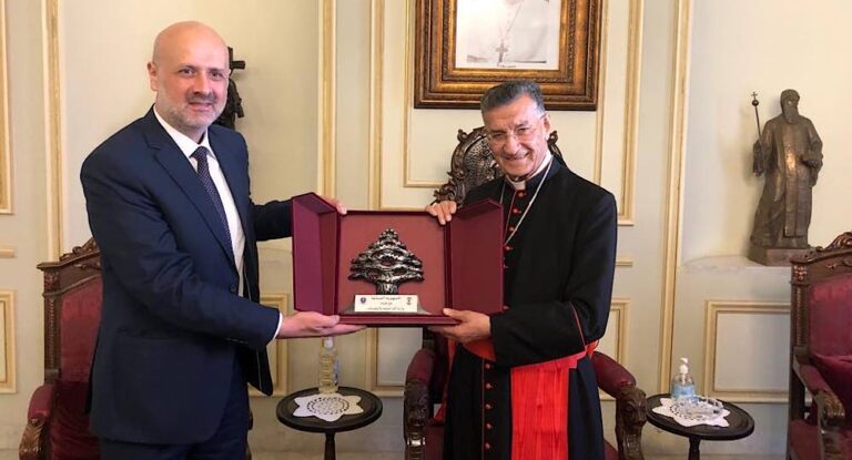 وزير الداخلية من بكركي: الانتخابات النيابية ستحصل .. ومفاجآت محتملة في اذونات الملاحقة