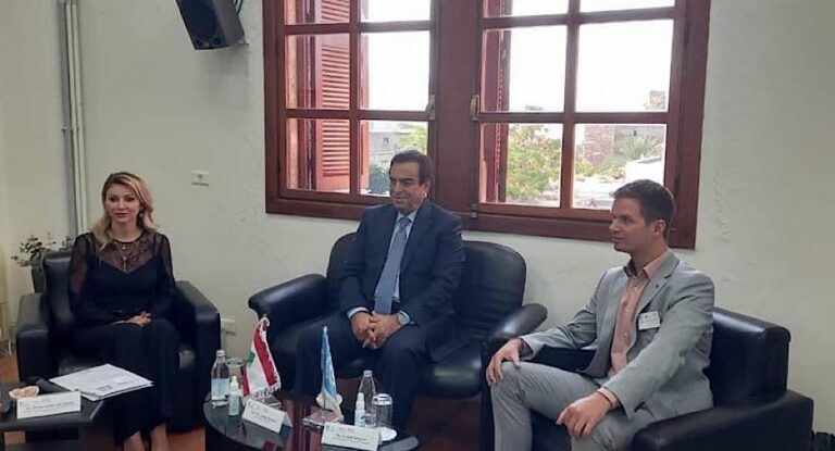 بالصور-مؤتمر عن تأثير الاعلام على الديموقراطية والانتخابات في المركز الدولي لعلوم الانسان -بيبلوس