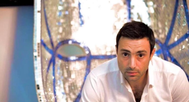 إيلاس ريّا يطلق “كلمة حق”