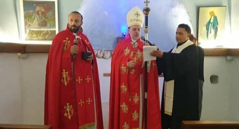 المطران عون يكرّس مذبح كنيسة مار جرجس في الجليسة