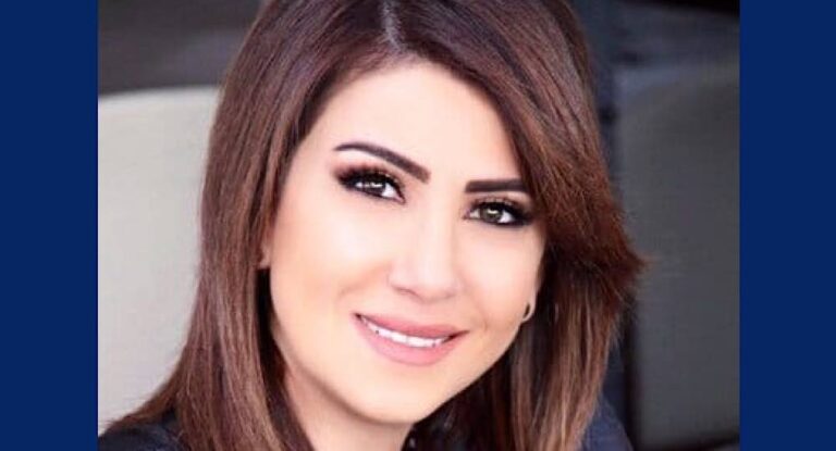 بالفيديو – لهذا السبب الإعلامية سمر أبو خليل مارست ال”تايكوندو” على أحد السياسيين