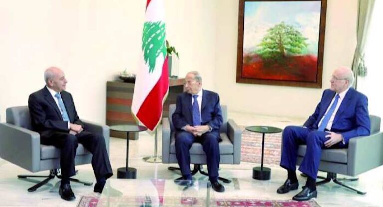 هل كان الاجتماع الثلاثي مجرد قنبلة صوتية؟