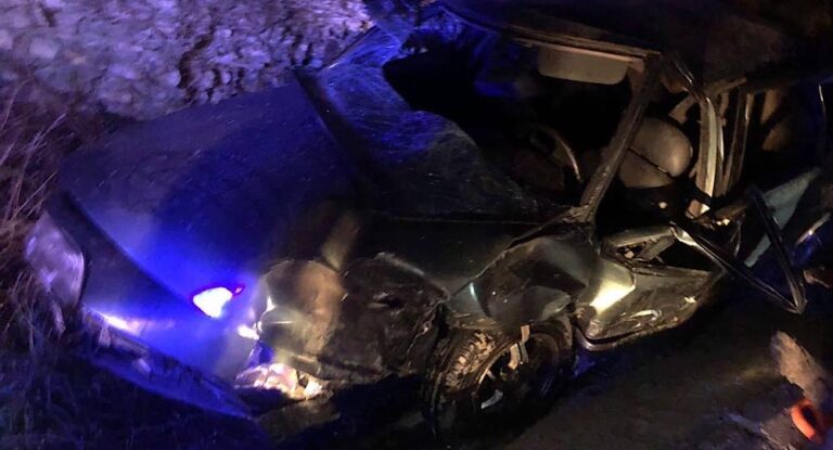 خمسة جرحى جراء حادث سير على طريق عام نهر ابراهيم-قرطبا.