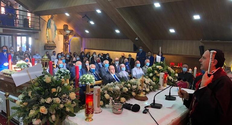 وقفية سيدة العناية بتولية البطريرك الماروني ادونيس -جبيل ودعت مؤسسها .