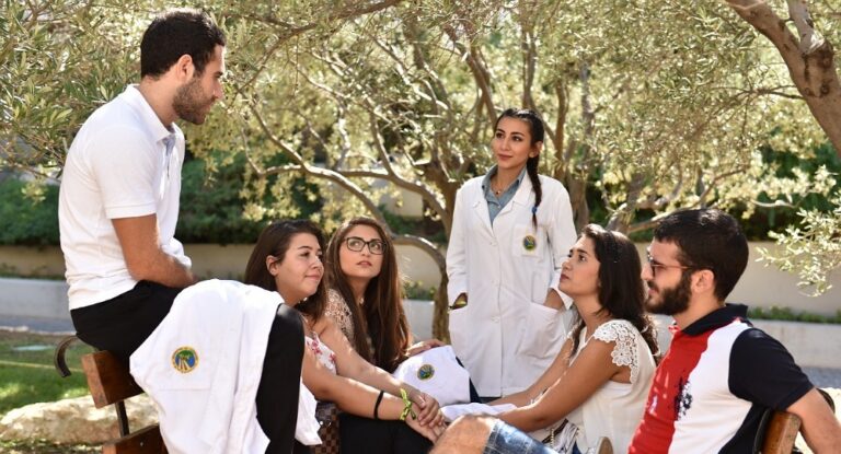 برنامج التمريض في جامعة البلمند يؤكّد على مكانة الجامعة كمؤسسة أكاديمية مميّزة