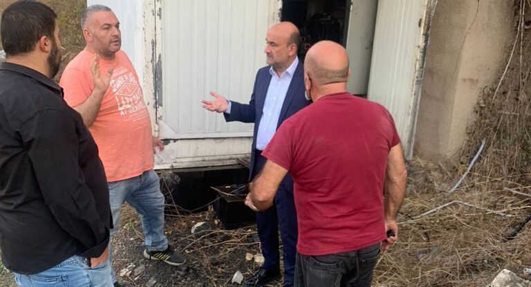 ابي رميا يتفقد غرفة التقوية في مشحلان ويتصل بكريدية ونصر: لتحقيق سريع واصلاح الاعطال