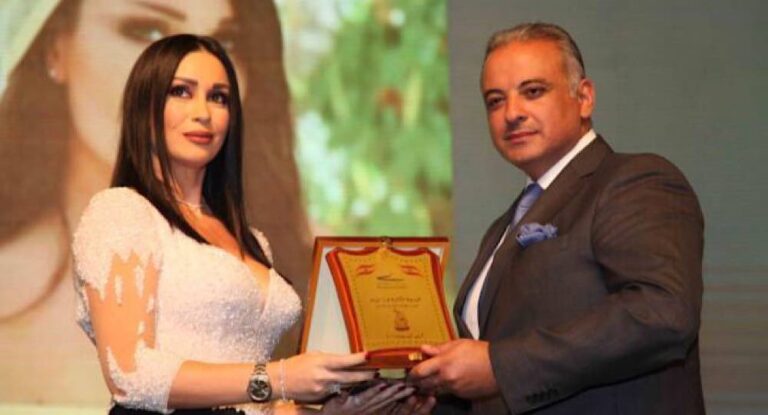 بالصور-تكريم الإعلامية الجبيلية لارا سليمان نون