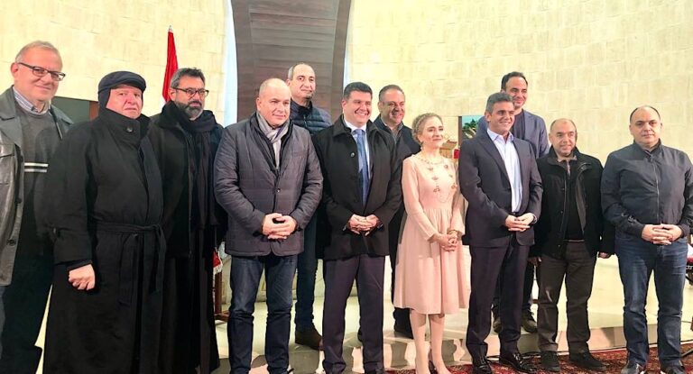 بالصور والفيديو -رسيتال ميلادي لرابطة آل صليبا في جبيل