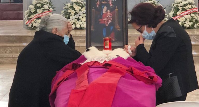 المجدل تودع  المونسونيور عبدو توفيق يعقوب في مأتم رسمي