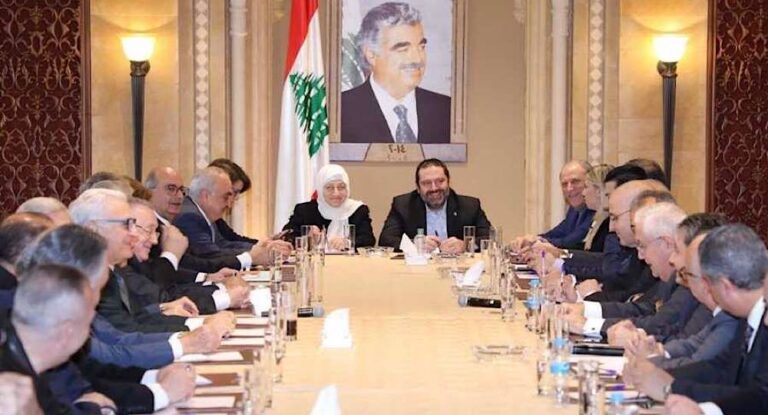 هذا ما دار بين الحريري وكتلته