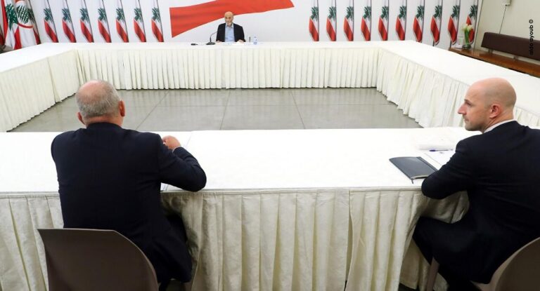 السفير الهولندي في لبنان يلتقي جعجع في معراب