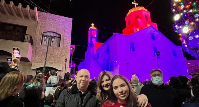 أجواء ميلاديّة في بلدة مغدوشة رغم الظروف الصعبة