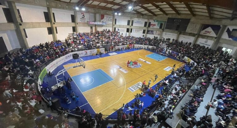 بالصور – نشاط ميلادي ضخم لجمعية ” أحلى جبيل “