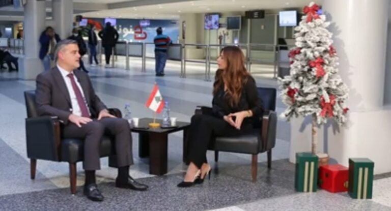 رئيس مطار بيروت: 140 الف وافد في شهر كانون واهنئ وزير السياحة!