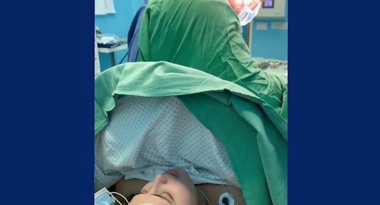 فيديو مؤثّر.. أنجبت مولودها وهي تغنّي لفيروز